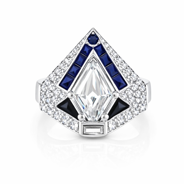 Mavi Begi Trigon Yüzük 